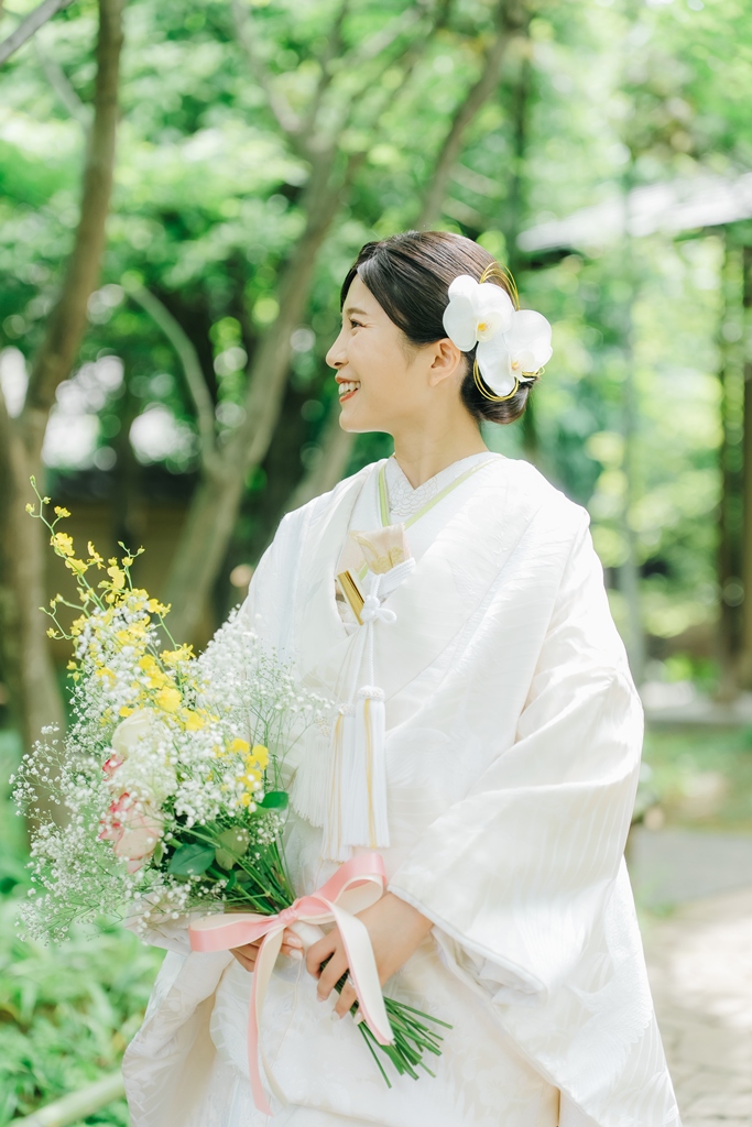 白無垢を着ている花嫁
