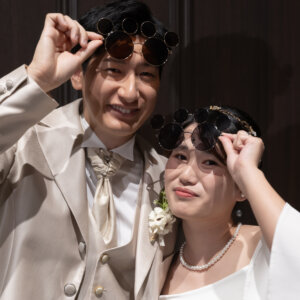 チャペルならではの雰囲気を活かした結婚写真