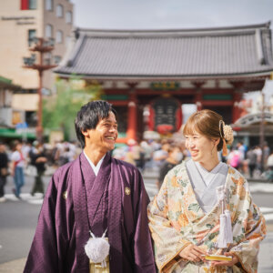 新郎新婦の前撮り撮影より ふたりの原点を巡る、浅草・スカイツリーのウェディングフォト